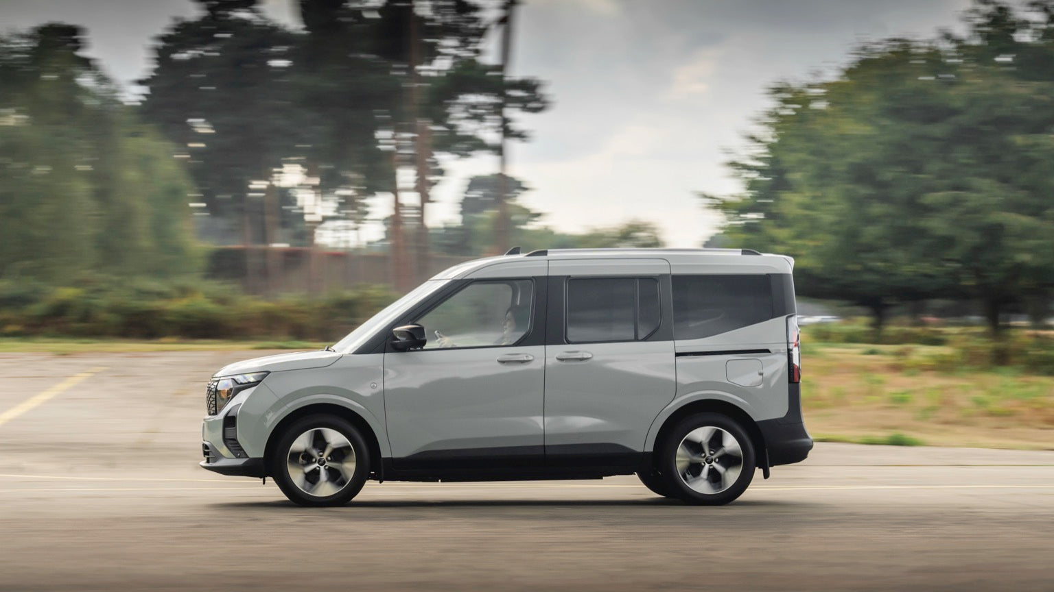 Ford E-Tourneo Courier Batteriekapazität alle Details