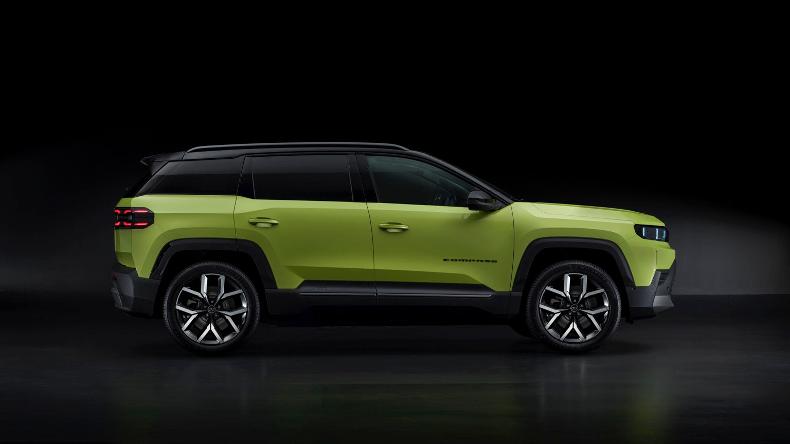 Jeep Compass Electric (2025): Ladeleistung & Ladezeiten