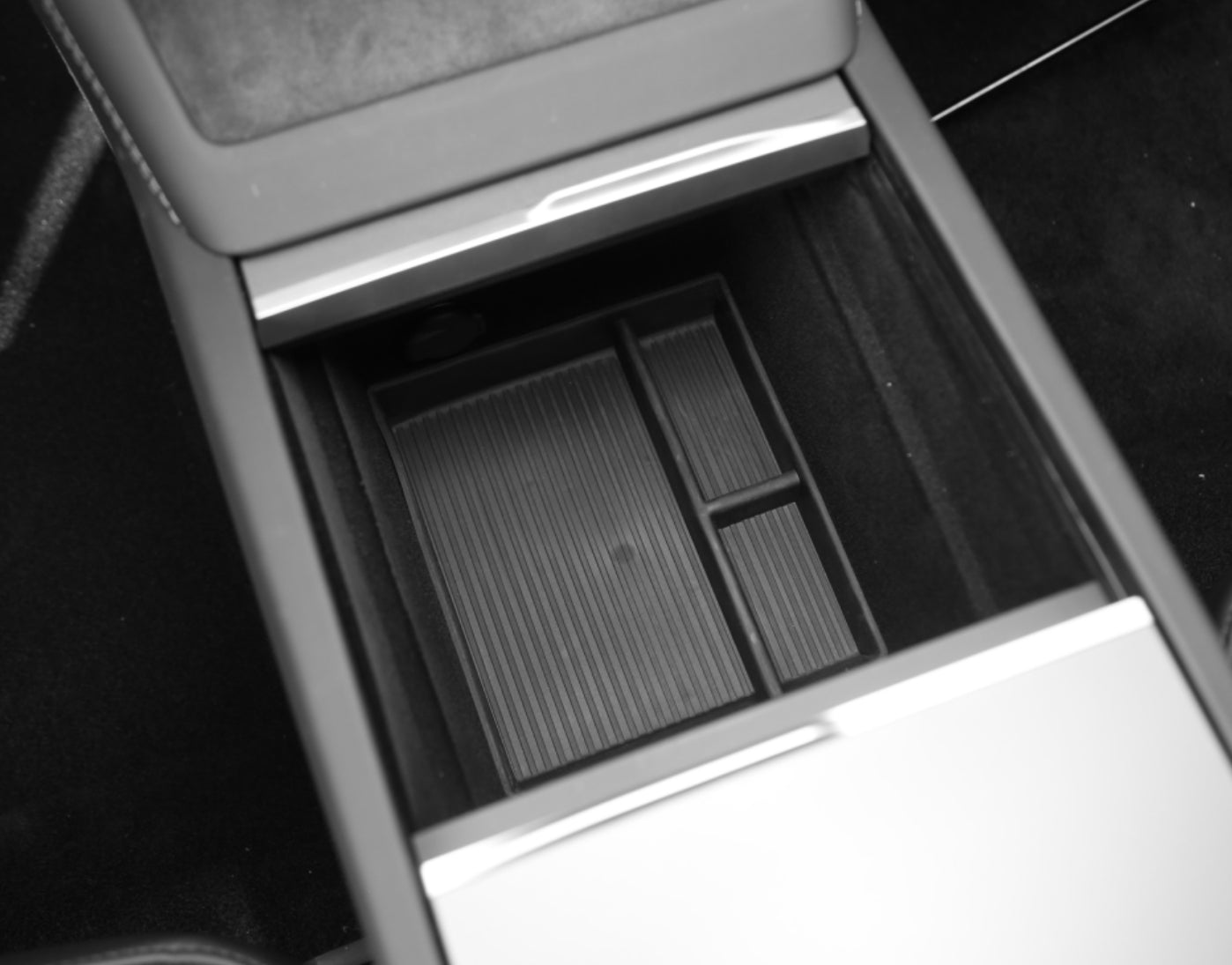 Tesla Model 3 2024 Highland Organizer Mittelkonsole unten TPE