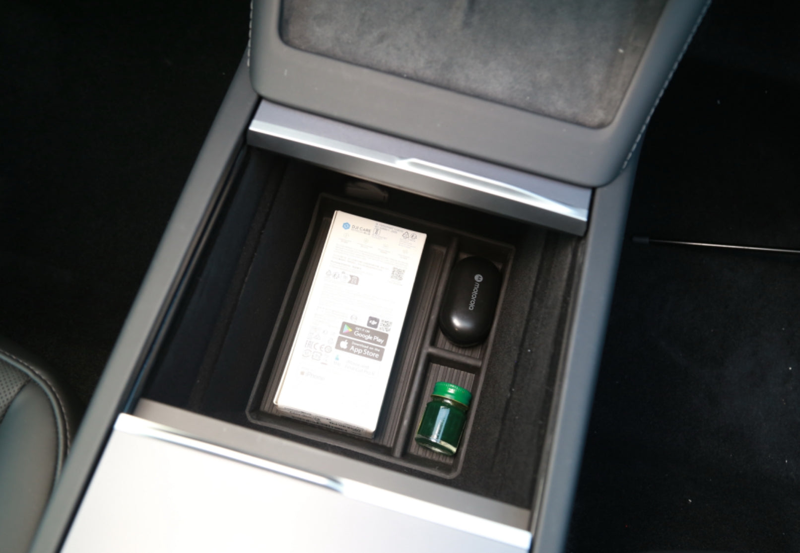 Tesla Model 3 2024 Highland Organizer Mittelkonsole unten TPE