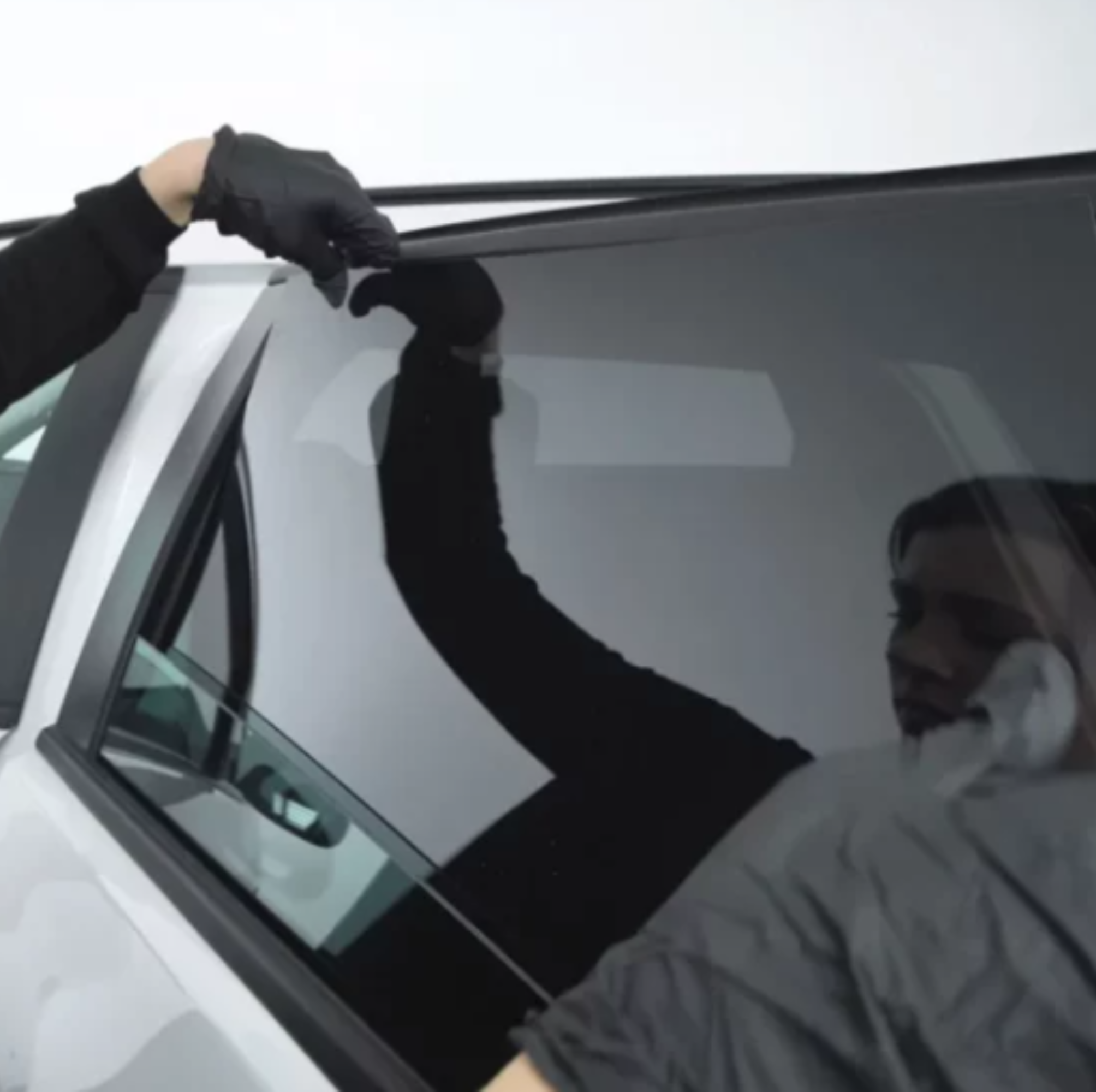 Sonnenschutz passend für Cupra Born– Effektive Scheibentönung ohne Folie