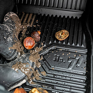 Skoda ENYAQ EV Essential Gummimatten 4-Teilig – Passgenau, Robust & Stilvoll
