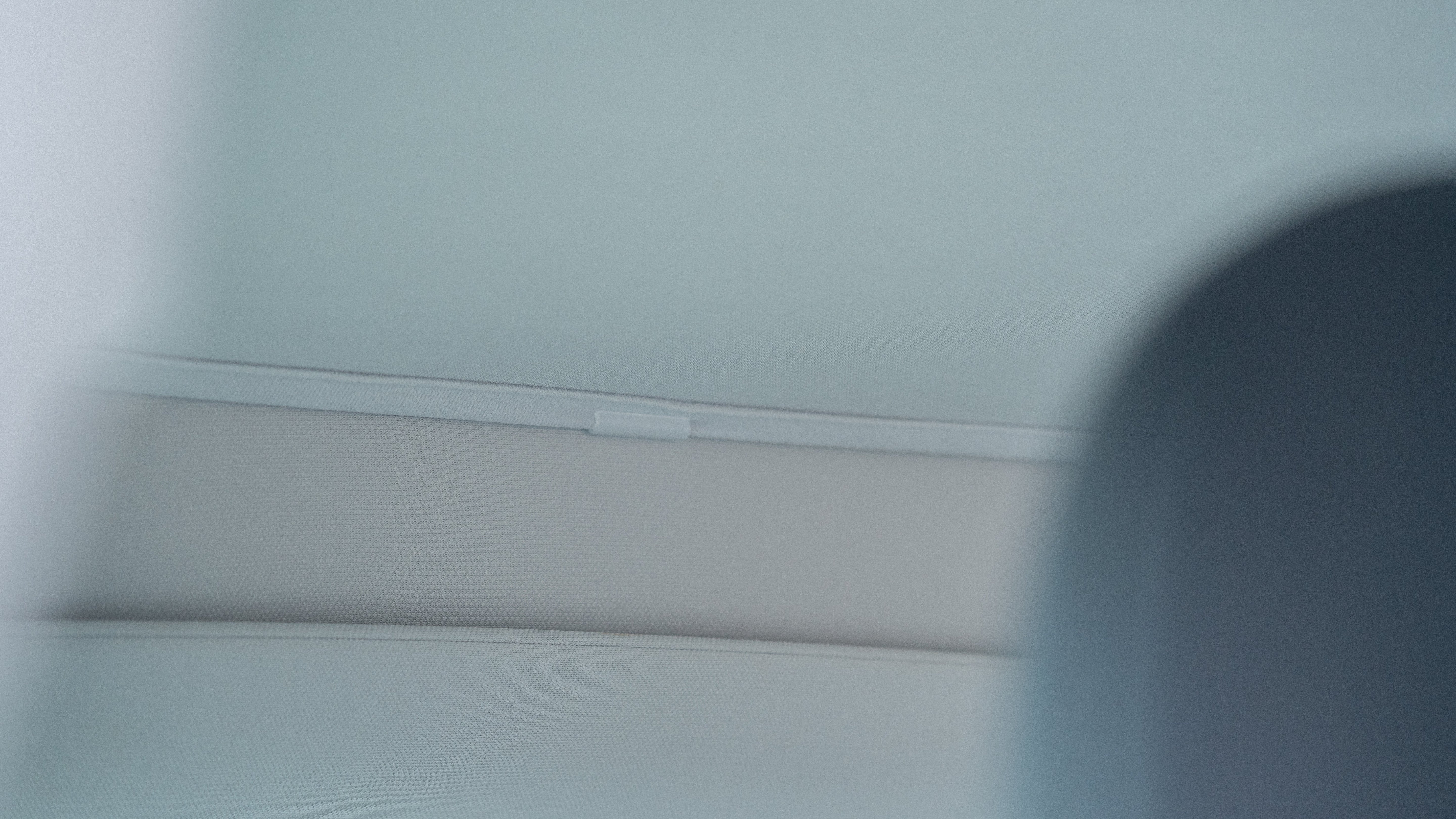 Tesla Model Y Juniper Sonnenschutz-Set mit UV-Schutz (Glasdach + Windschutzscheibe faltbar)
