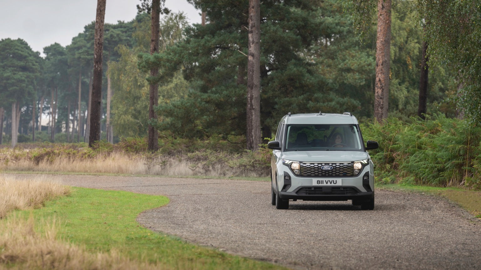 Ford E-Tourneo Courier: Maße & Gewicht Alle Details
