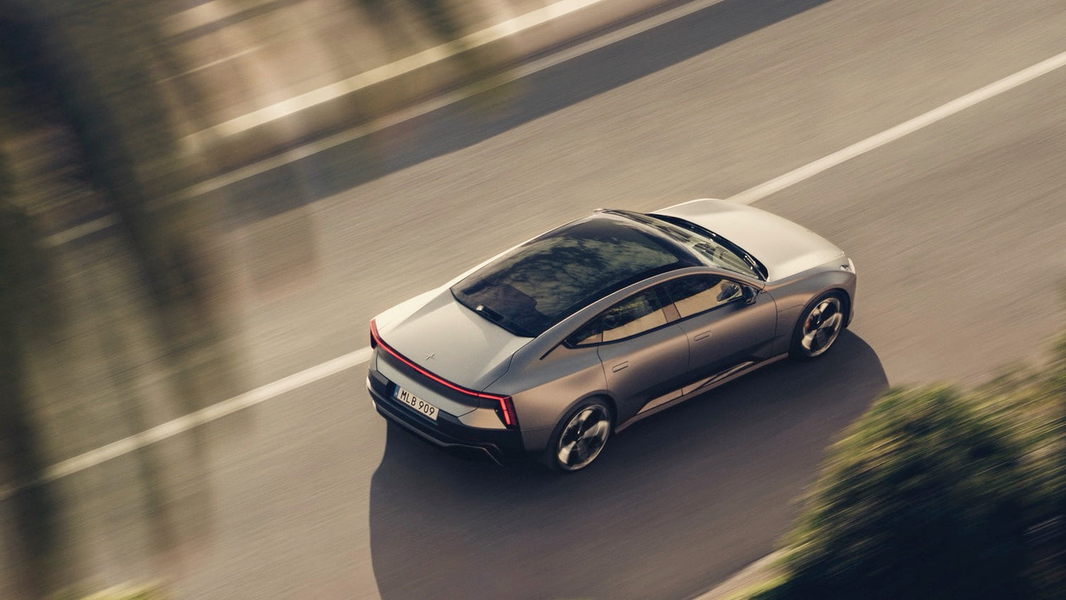 Braucht man ein spezielles Ladekabel oder eine Wallbox für bidirektionales Laden?