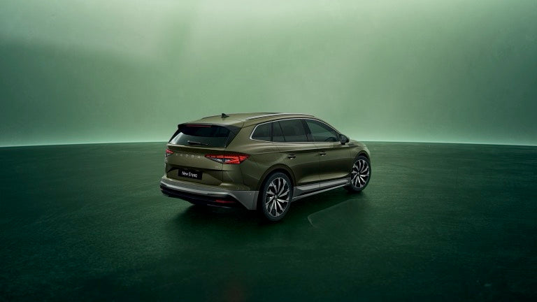 Škoda Enyaq 2025 Ladeleistung & Vergleich Konkurrenz